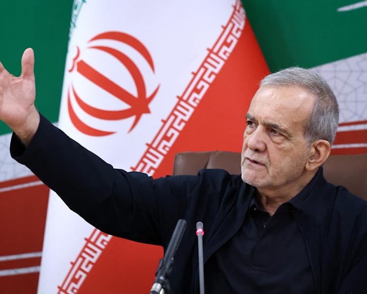 Iran Guards say won't reopen Hormuz without US meeting Tehran's demands
