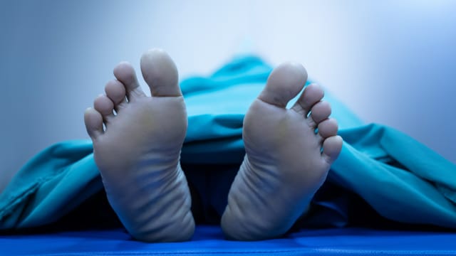 确诊男子吃药后过敏病逝 验尸官：无法断定连花清瘟胶囊所致