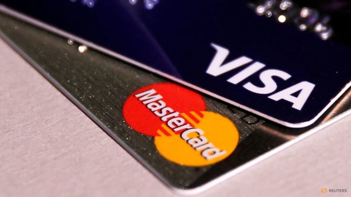 Retailers urge European Commission to crack down on Visa, MasterCard - Channel News Asia (Picture 1)