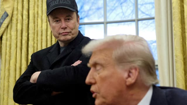 美国白宫否认马斯克很快就会卸下公职
