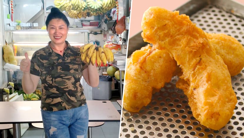 Ex-Employee Of Famed Goreng Pisang Stall Million Star Opens Rival Shop In Same Hawker Centre