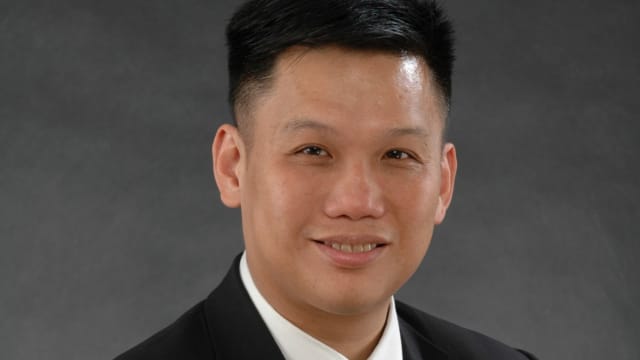【在我心深处】儿时家贫与坏孩子为伍　蓝国庆律师不学坏反学乖