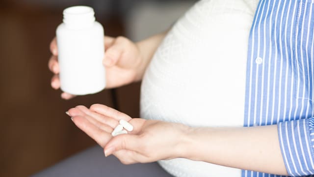 报告：孕妇服用扑热息痛 和孩子患上自闭症无关联