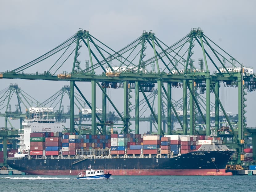 Omicron poses threat to Asean’s trade recovery Omicron poses threat to Asean’s trade recovery