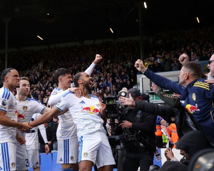 Gomez stunner as Brighton crush Palace, Man United held by Leeds