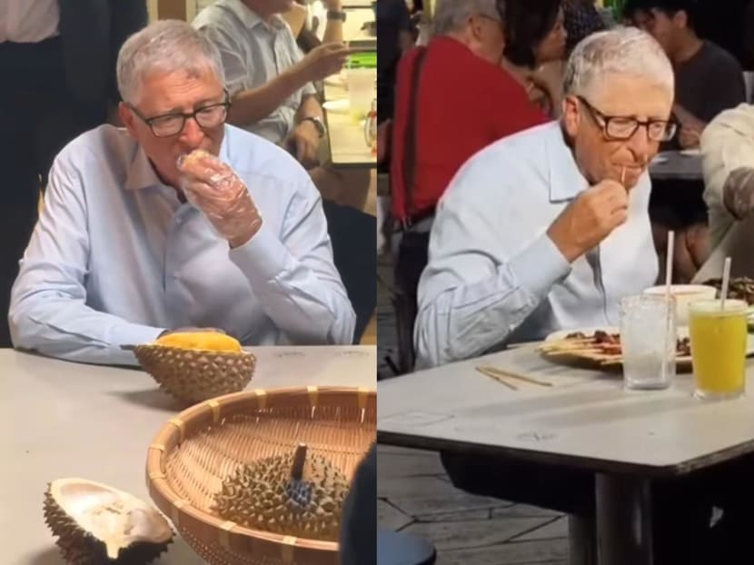 Bill Gates seen eating durian, chicken rice, satay and more at Singapore's Newton Food Centre Bill Gates seen eating durian, chicken rice, satay and more at Singapore's Newton Food Centre