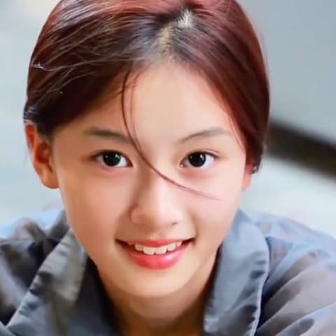 15岁少女撞脸张柏芝，狂吸30万赞！于正签约喊卡内幕曝光