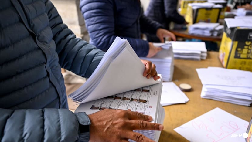 Thousands of troops hit the streets in Nepal ahead of polls