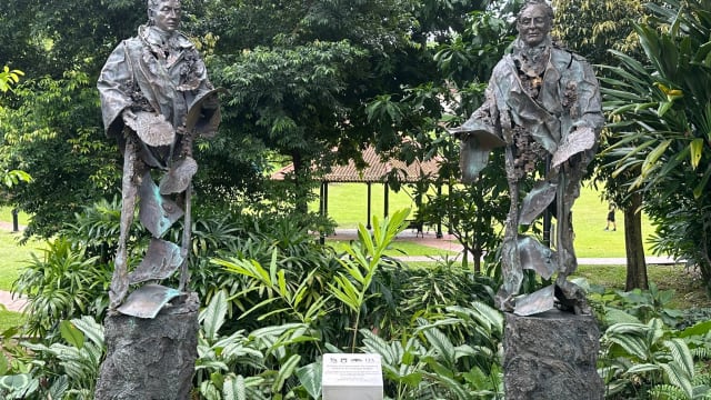 福康宁公园将竖立莱佛士和华利铜质雕塑