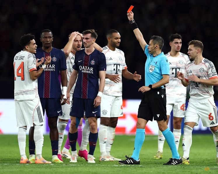 Diaz shines and sees red as Bayern beat PSG in Champions League
