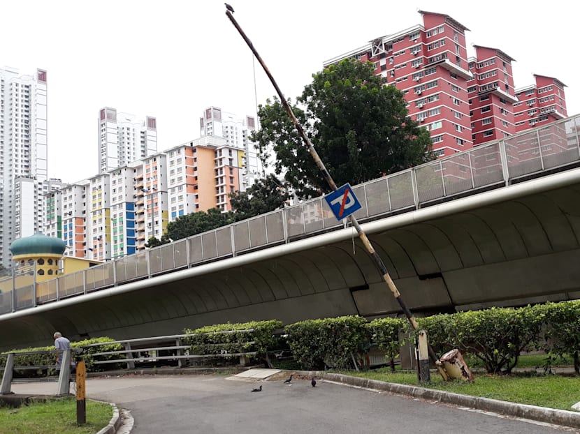 Rusty barrier near Delta Swimming Complex an accident waiting to happen
