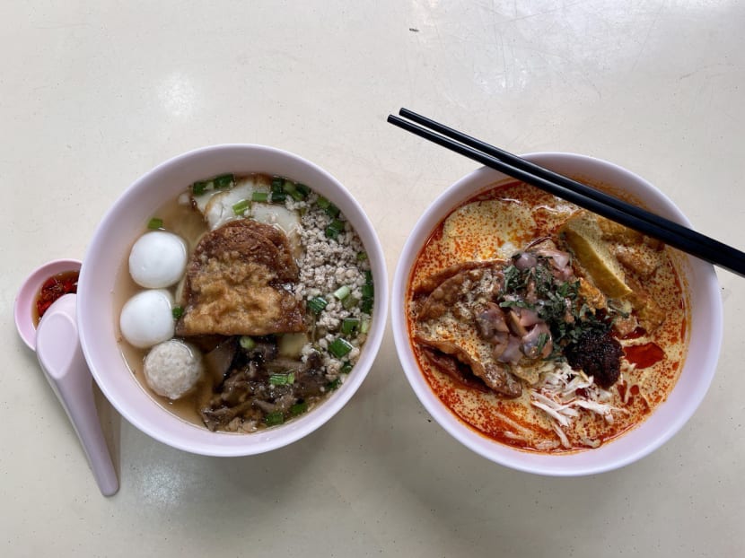 Loaded, lemak laksa at a bak chor mee stall in Tiong Bahru – with a MasterChef Singapore connection Loaded, lemak laksa at a bak chor mee stall in Tiong Bahru – with a MasterChef Singapore connection