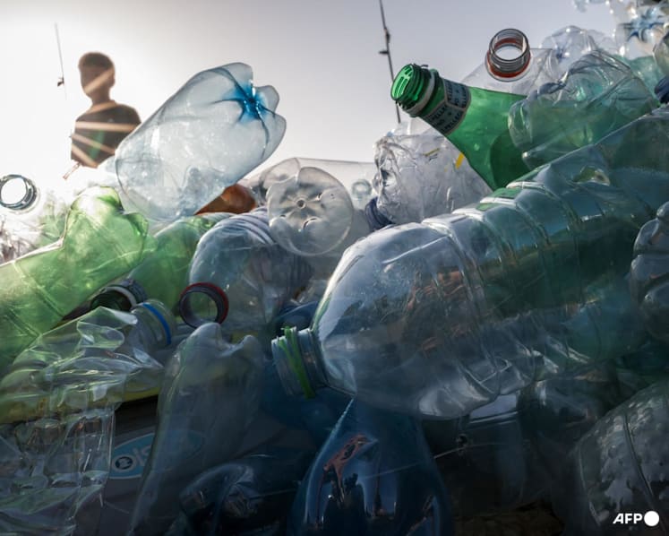 Plastic treaty talks chair sees deal possible in March