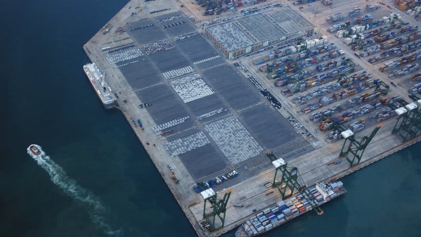 S’pore exports fall by 5.9% in Feb, as US tariffs cloud outlook for rest of the year