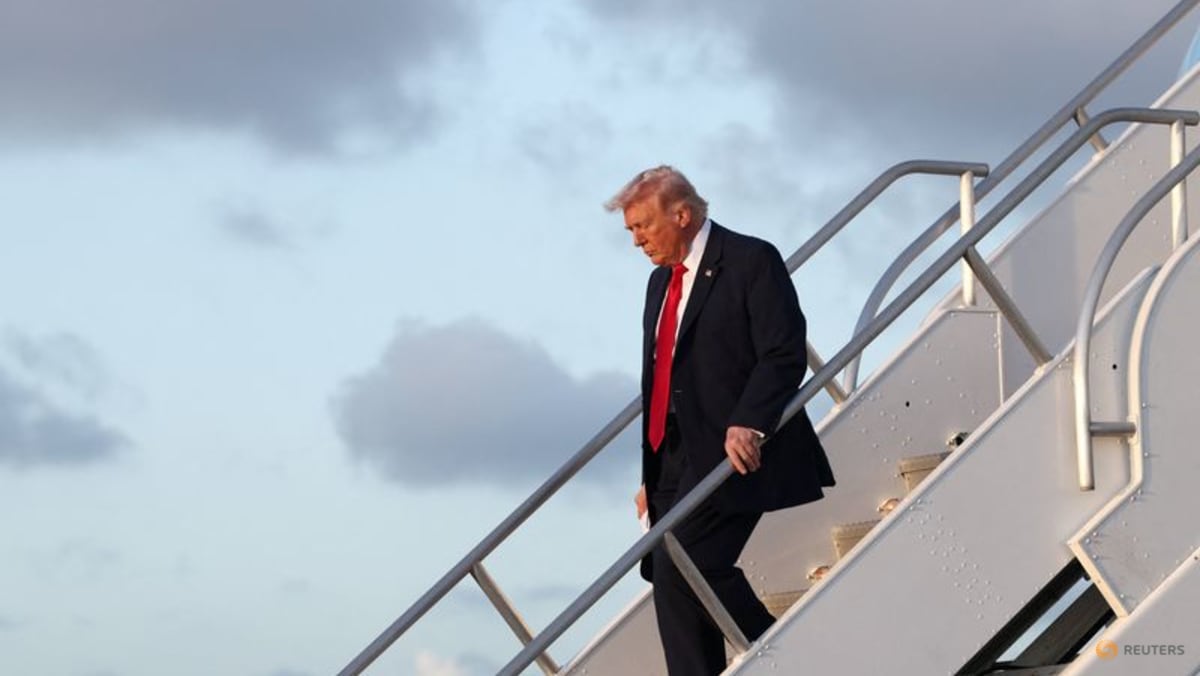 Trump calls on Australia to give asylum to Iranian women's soccer players