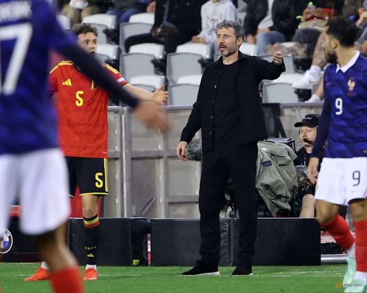 Belgium coach offers no guarantees to Lukaku before Turkey clash