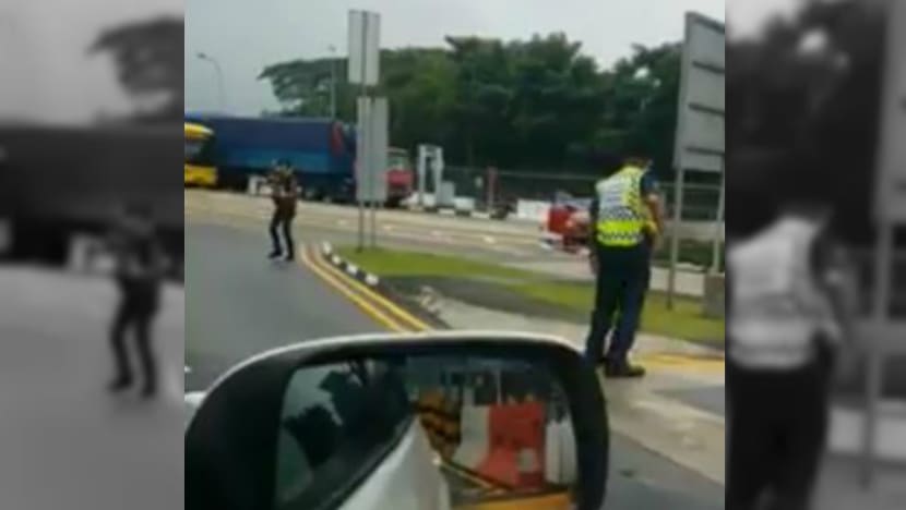Armed robbery suspect arrested after standoff with police at Woodlands checkpoint