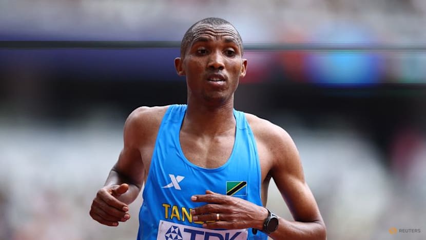 Simbu snatches marathon gold from Petros in historic photo finish