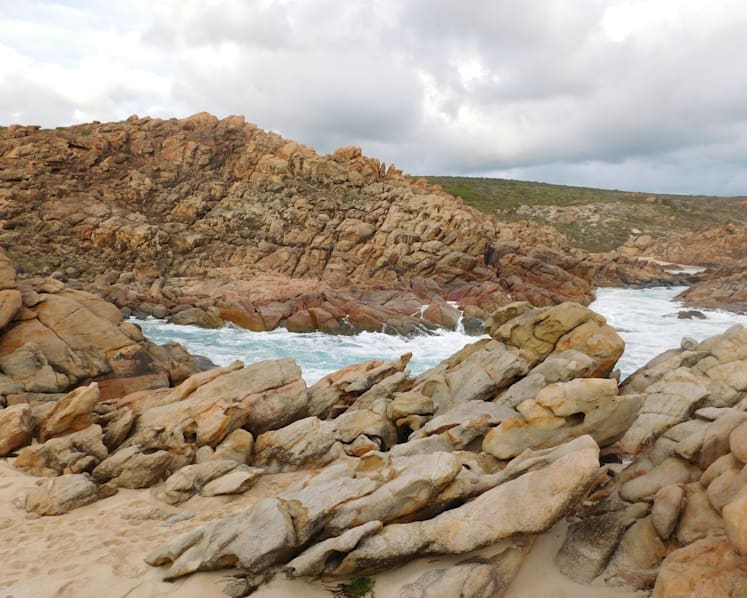 S’porean student, 23, missing after being swept away by waves along Australian coast