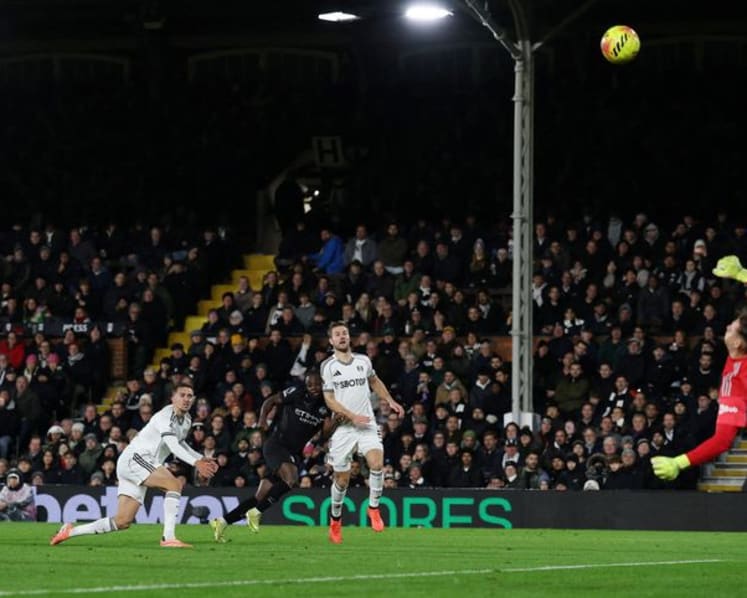 Haaland makes history as Man City hold off charging Fulham in wild 5-4 victory