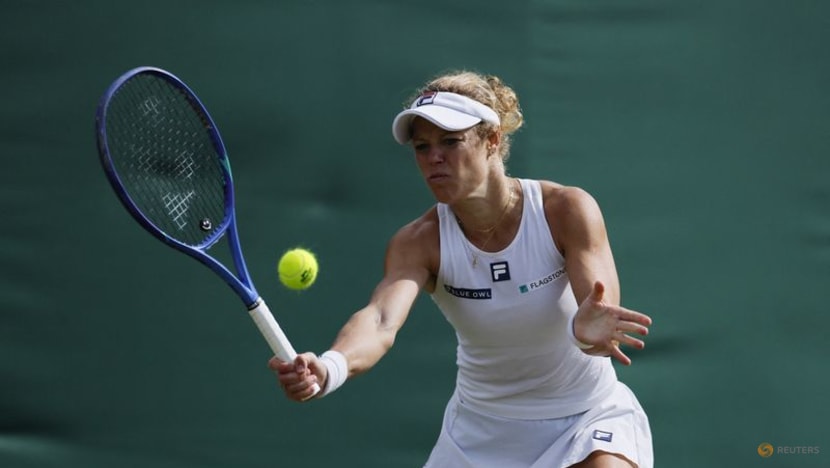 Siegemund stops lucky loser Sierra to reach Wimbledon quarter-finals Siegemund stops lucky loser Sierra to reach Wimbledon quarter-finals