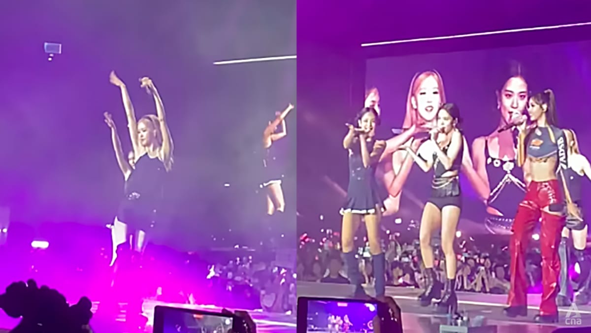Blackpink in Singapore: Enthusiastic fans filming taints experience for  first-time K-pop concert goer - CNA Lifestyle