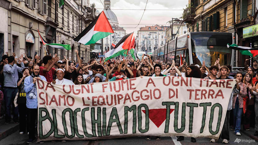 Hundreds of thousands turn out at pro-Palestinian marches in Europe