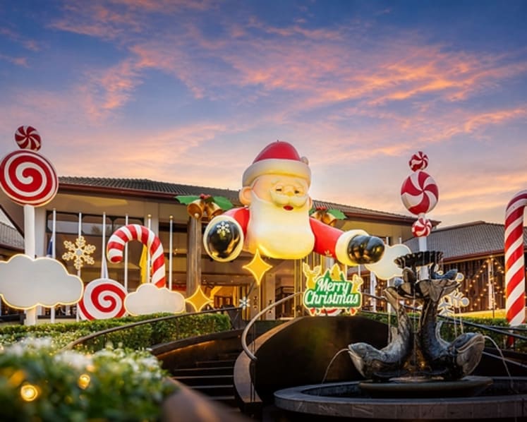 Celebrate the Magic of Christmas and New Year at Phuket Marriott Resort & Spa, Merlin Beach