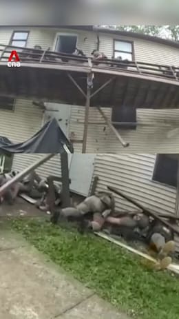Deck collapses during an arrest operation by US marshals