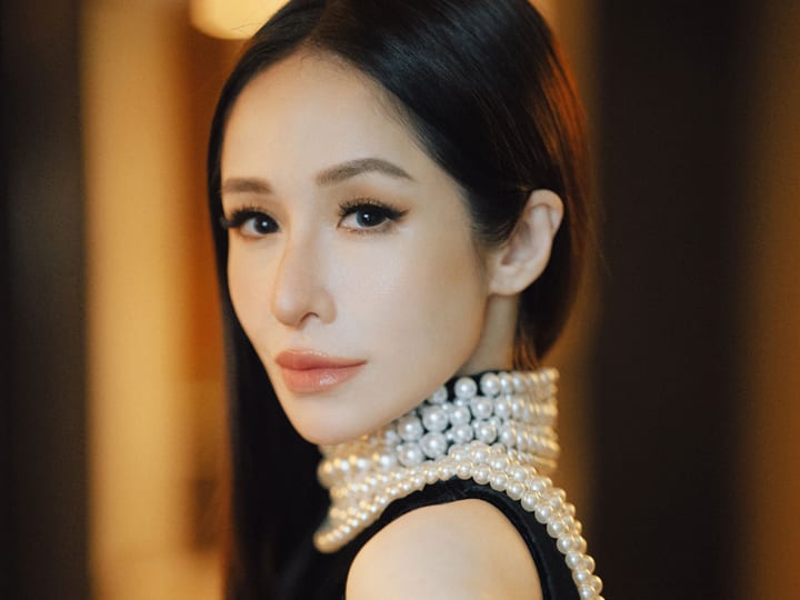 她真的回来了！萧亚轩加盟华纳音乐为新歌深挖内心的自我- vibes