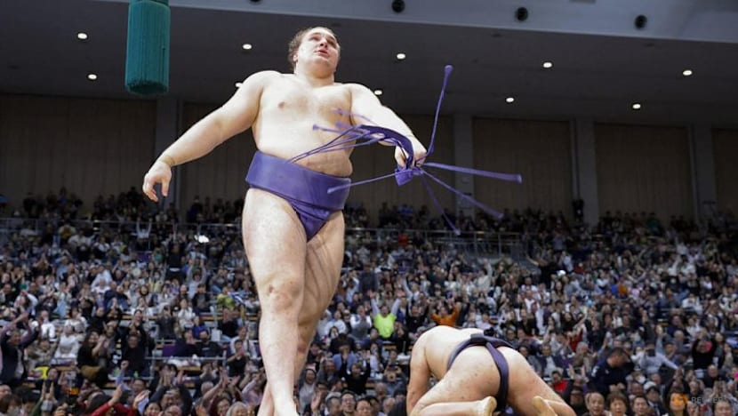 Sumo-Sake and sea bream: Ukrainian wrestler Aonishiki savours first title