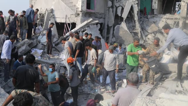 伊朗南部学校遭袭 死亡人数增至165人