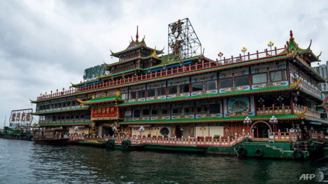 珍宝海鲜舫沉船位置曝光 拖船在西沙附近不寻常徘徊