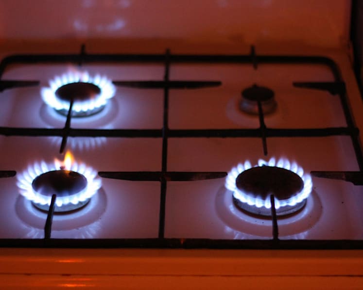 Commentary: Why is the US considering banning gas stoves, and what should you do?