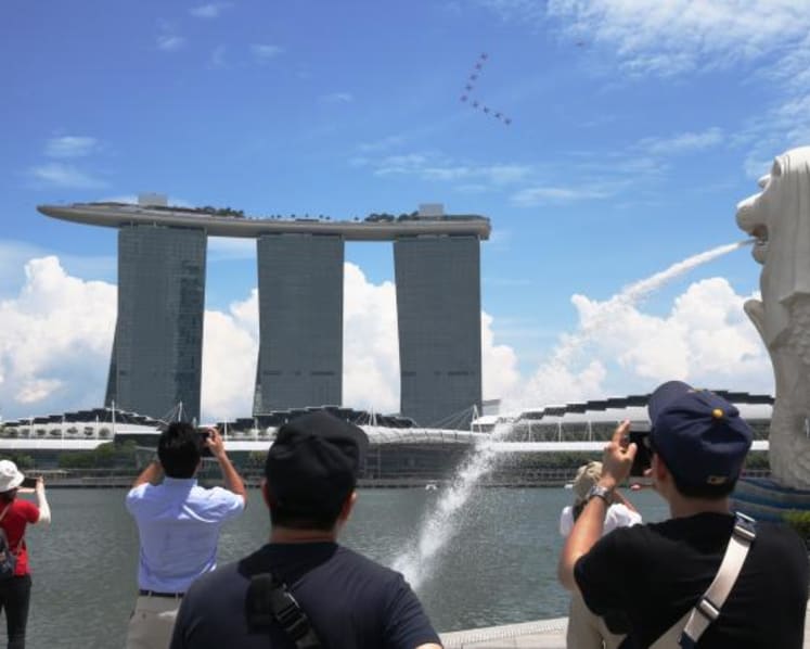 S’pore posts flat population growth; lowest in over 10 years