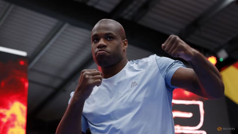 'Unstoppable' Dubois says he's ready to cause chaos and beat Usyk