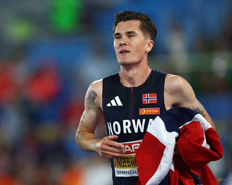 Ingebrigtsen wins first race in nearly a year with 5,000m title at Euro champs