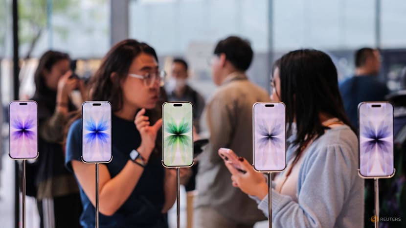 Apple dirumorkan 'downgrade' iPhone 18, apa saja yang diturunkan spesifikasinya?