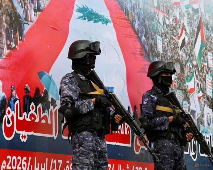 Houthis say they attacked Saudi tankers in the Red Sea, threatening new chokepoint in Iran war