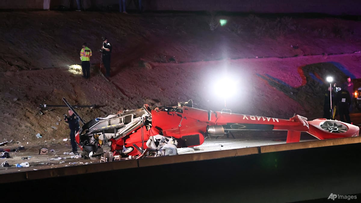 Medical helicopter crashes on California highway Medical helicopter crashes on California highway