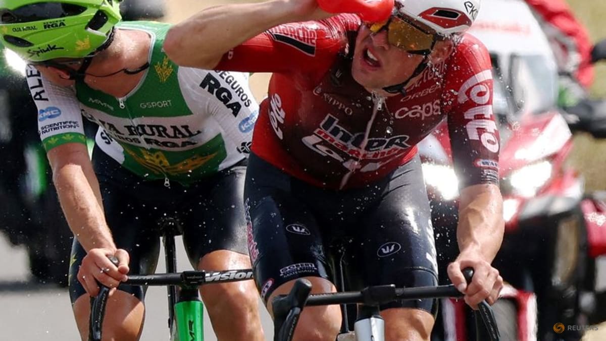 Tour de France stage nine shortened by 30 km due to heat risks