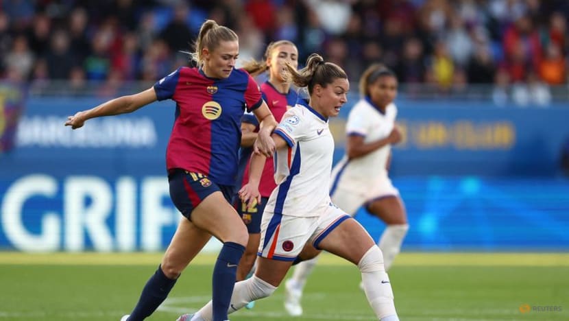 Barcelona beat Chelsea 4-1 in Champions League semi-final first leg