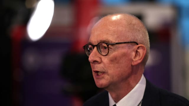  英国呼吁北约领先人工智能武器竞赛 应对俄罗斯网络威胁