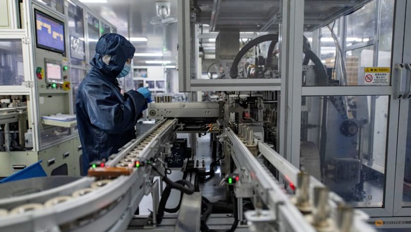 channelnewsasia.com - Donald Low - Commentary: China has become a tech superpower, so why is its economy slowing?