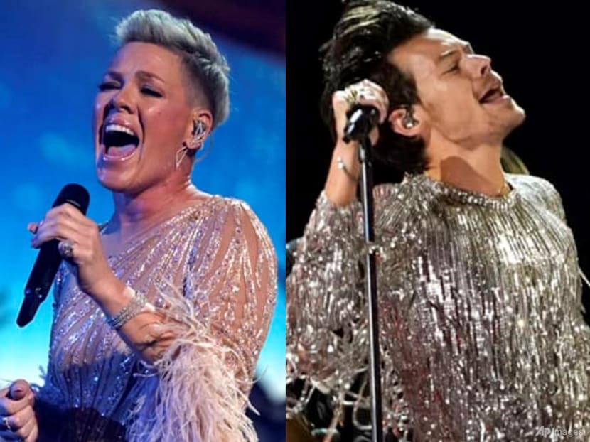 From human ashes to handphones, what's going on with concert fans lately?