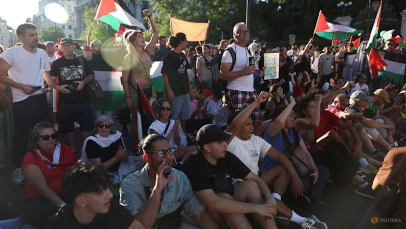Cyclists union president says races could be shortened to deter protests