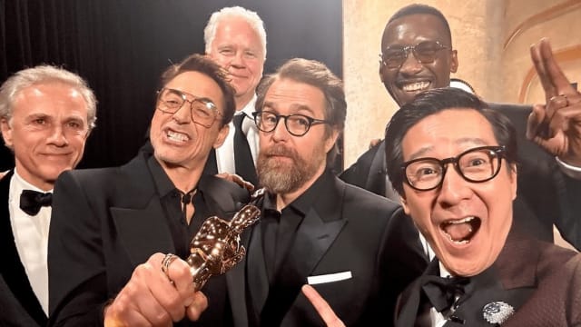 Ke Huy Quan晒Robert Downey Jr.合照　甩歧视风波