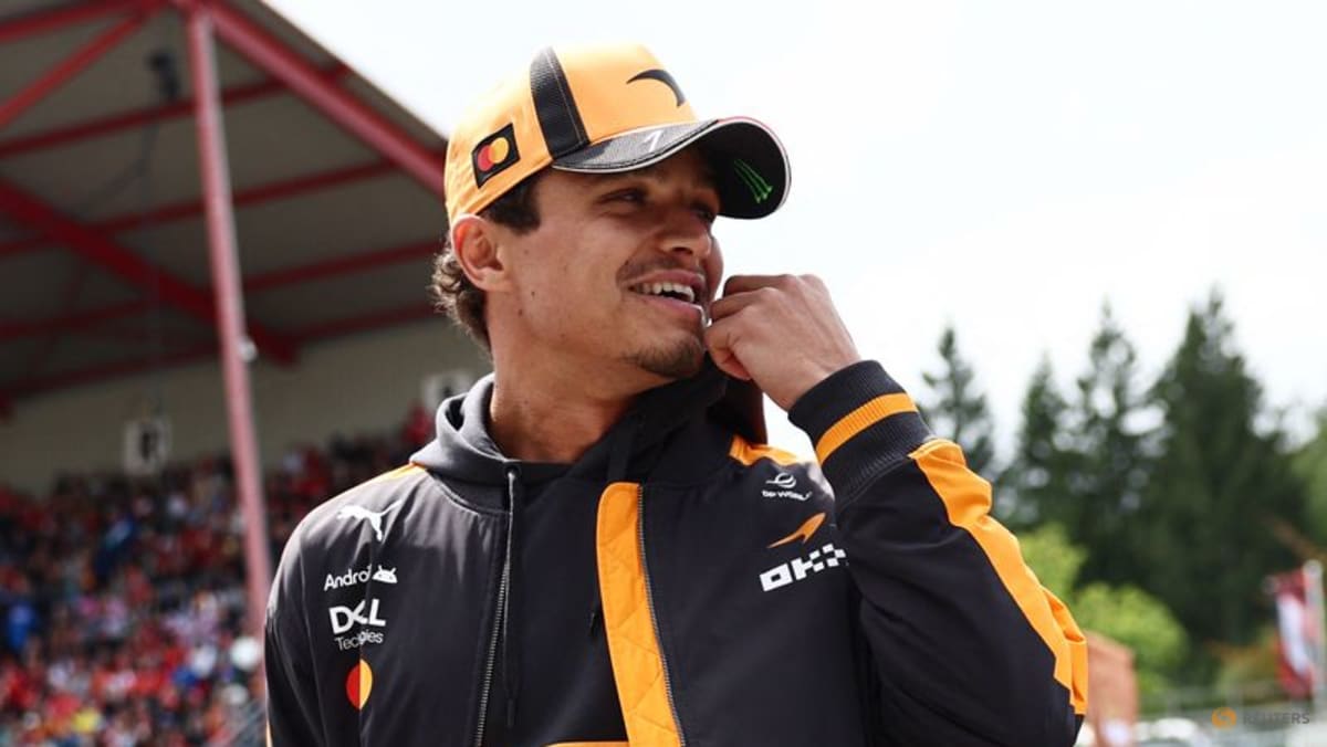 Lando Norris nhấn mạnh F1 cần cân bằng giữa kinh doanh và thể thao (Ảnh: CNA)
