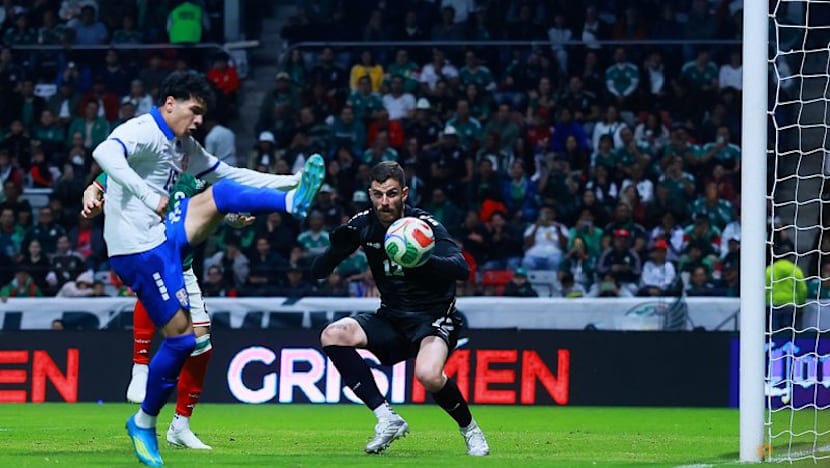 Mexico thump Serbia 5-1 to complete World Cup preparations