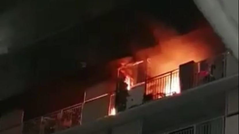 Kebakaran Bt Batok: Majlis Bandaran siasat dakwaan kontraktor gelung hos bomba berfungsi